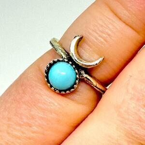 Vintage Style Silver Faux Turquoise Boho Crescent Moon Taurus Sign Ring NEW